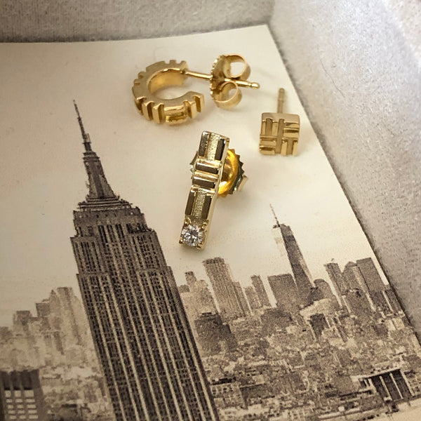  Gold Stud in the City Earrings With Diamond