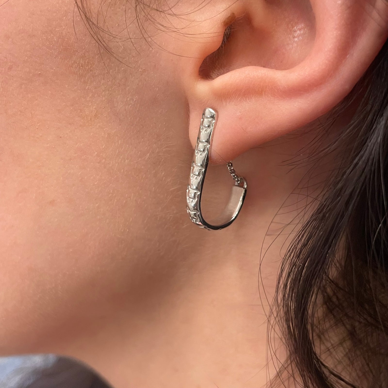 3CE74504-A4A8-4F61-BDC0-