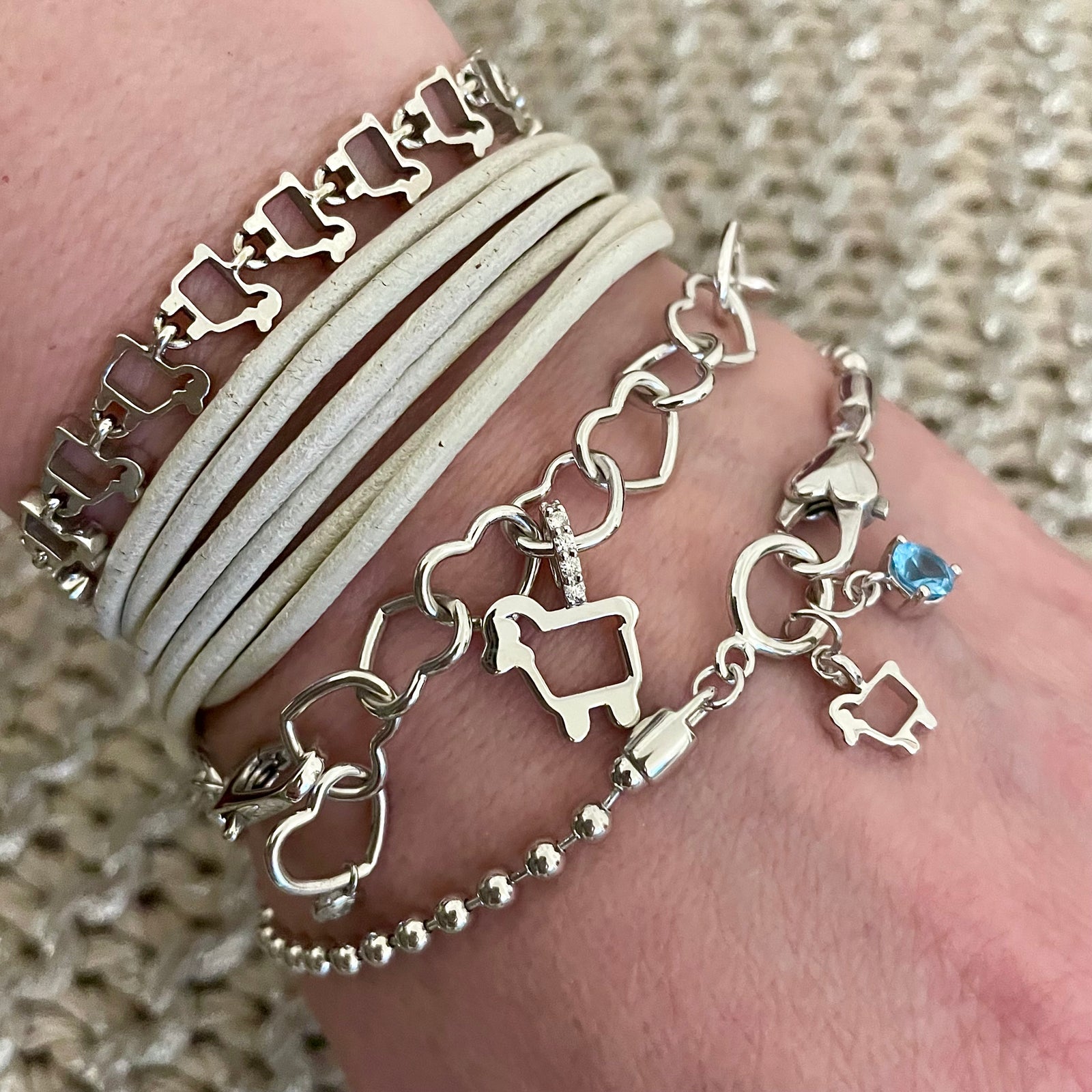 9EEC4CBC-BED1-4B49-8740-