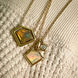 *18K Yellow Gold Super Charming Necklace with Genuine Opal & Diamond